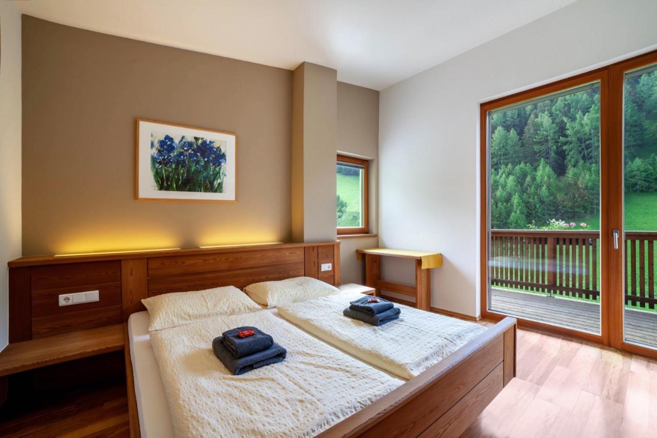 Pritscheshof Ferienwohnung Balkon Malles Venosta Exterior foto