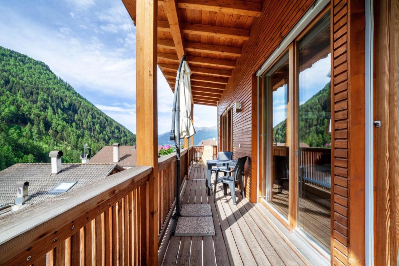 Pritscheshof Ferienwohnung Balkon Malles Venosta Exterior foto