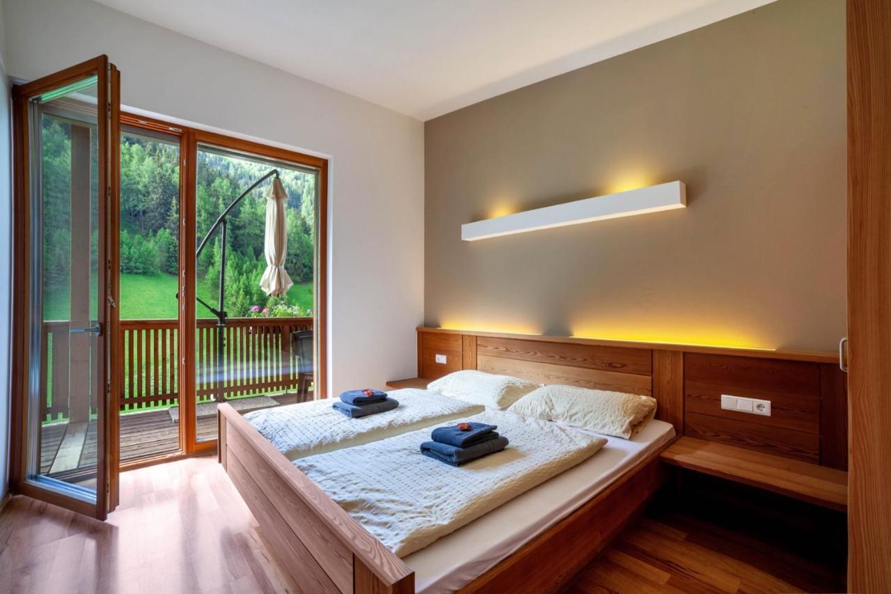 Pritscheshof Ferienwohnung Balkon Malles Venosta Exterior foto